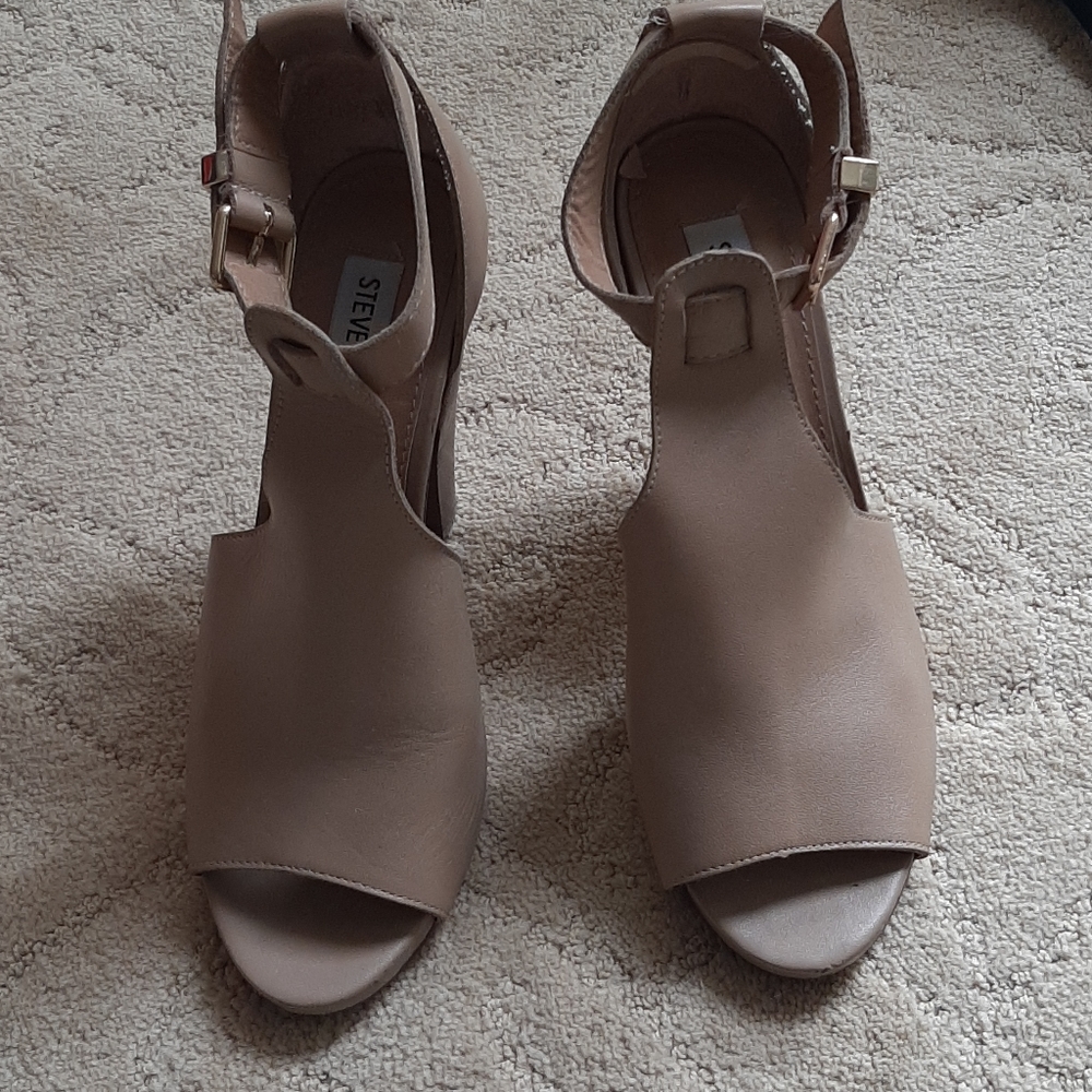 Steve madden